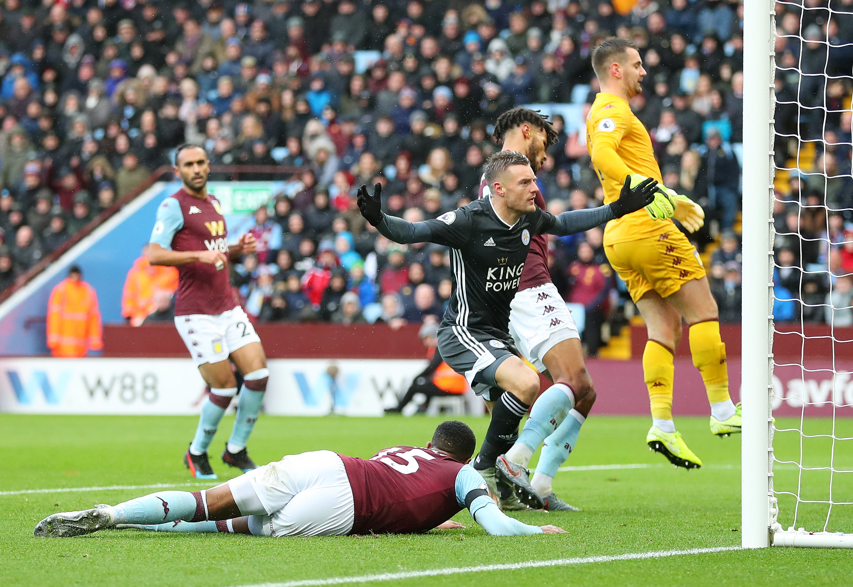 纳缺席带来 纳缺席带来